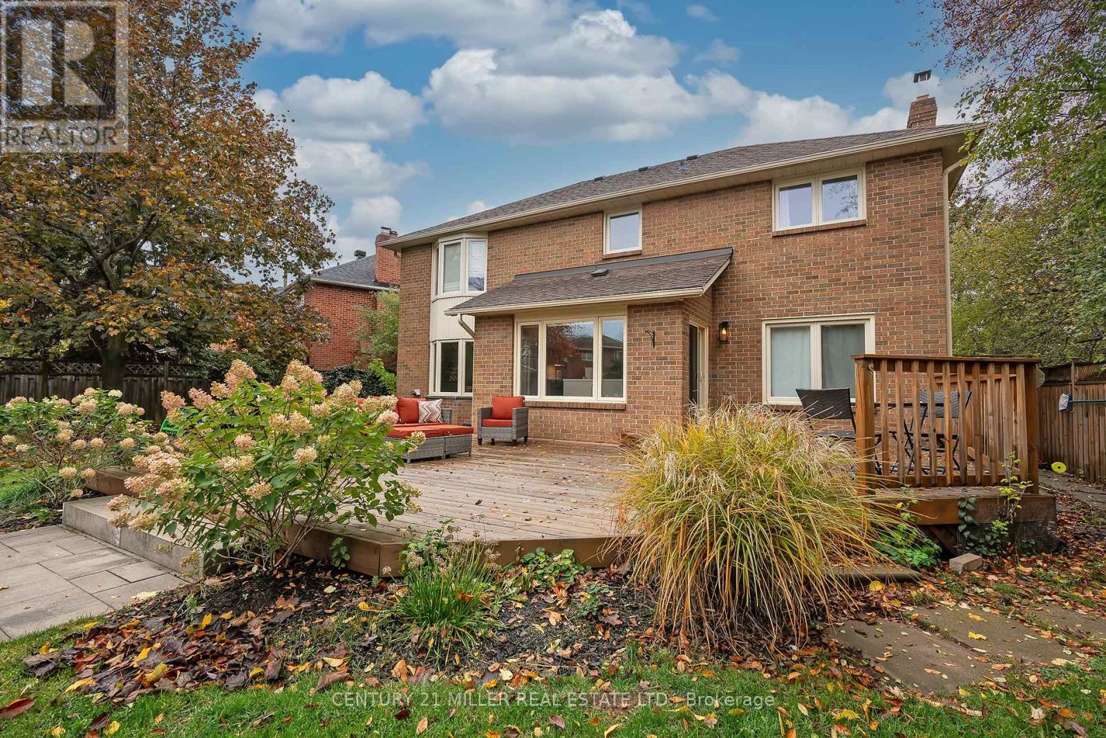 1267 Windrush Drive, Oakville, Ontario  L6M 1V2 - Photo 31 - W12690668