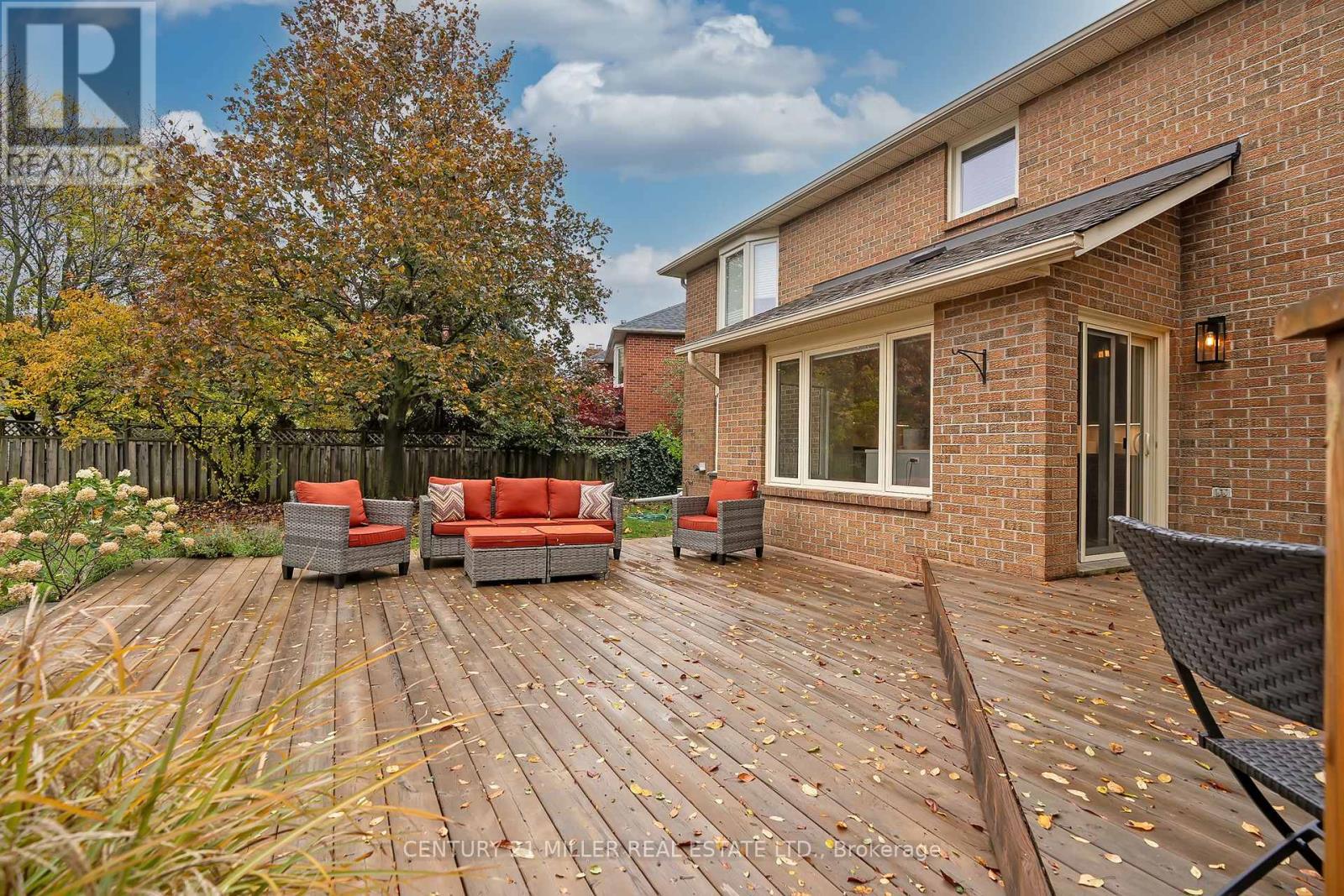 1267 Windrush Drive, Oakville, Ontario  L6M 1V2 - Photo 33 - W12690668