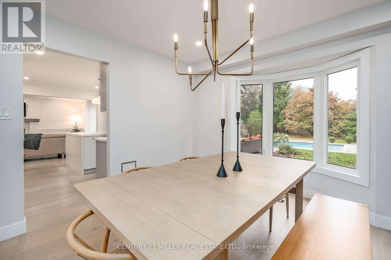 1267 Windrush Drive, Oakville, Ontario  L6M 1V2 - Photo 8 - W12690668