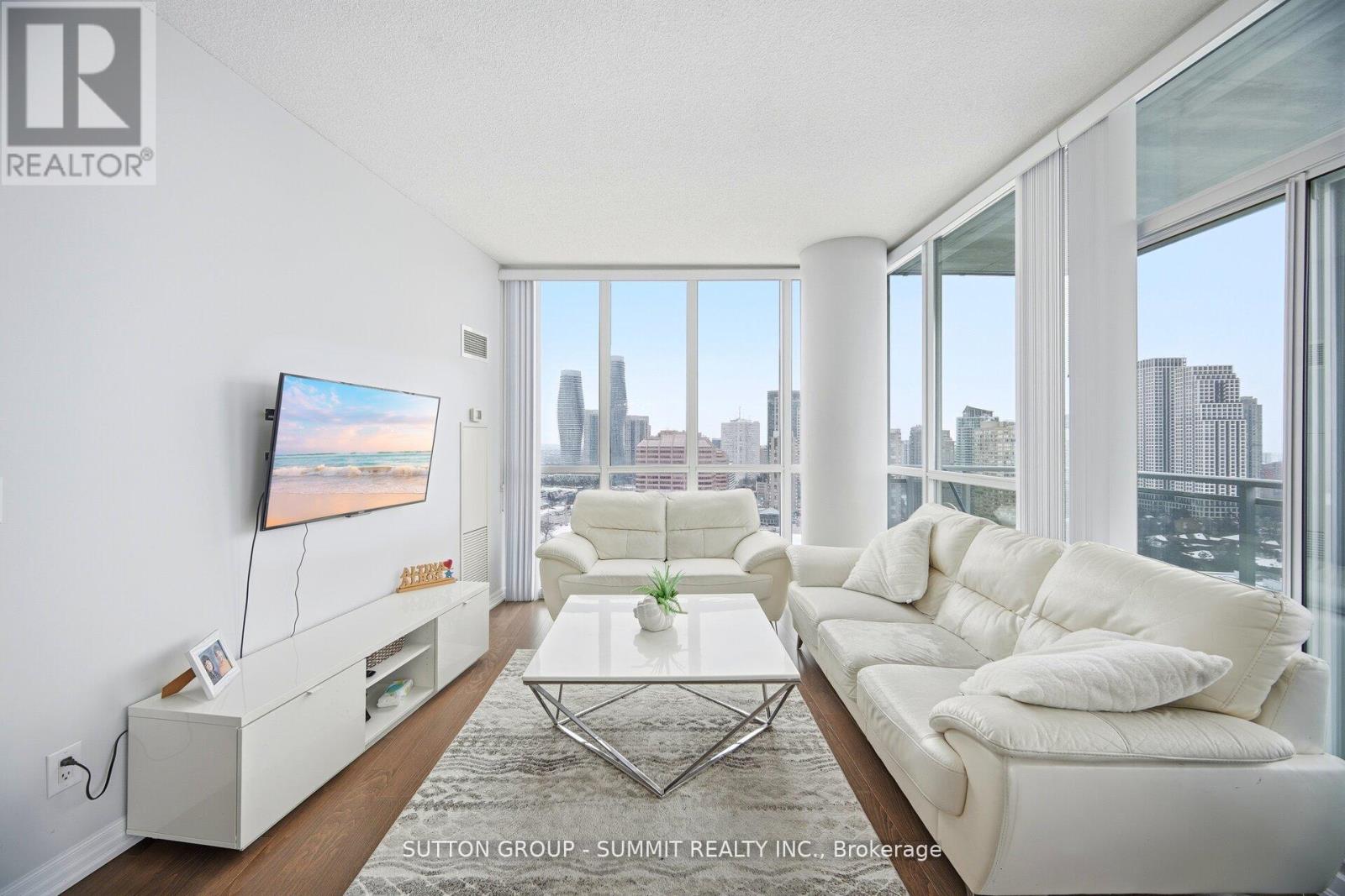 1705 - 223 Webb Drive, Mississauga, Ontario  L5B 0E8 - Photo 17 - W12690736