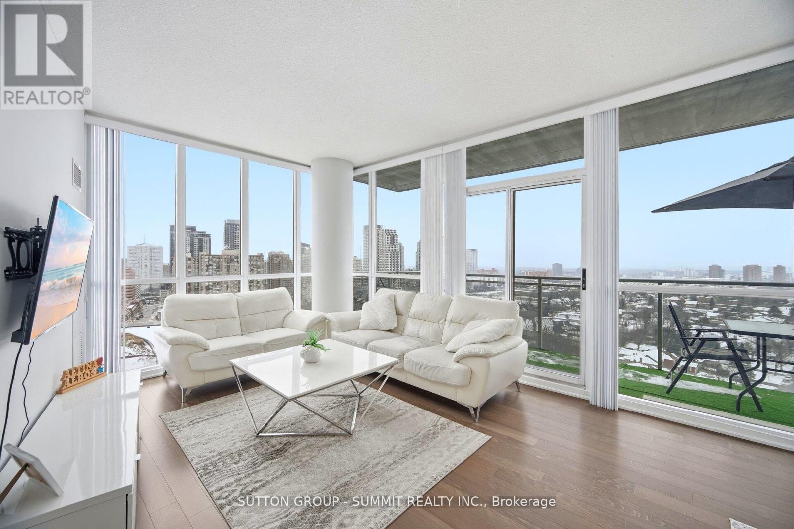 1705 - 223 Webb Drive, Mississauga, Ontario  L5B 0E8 - Photo 18 - W12690736