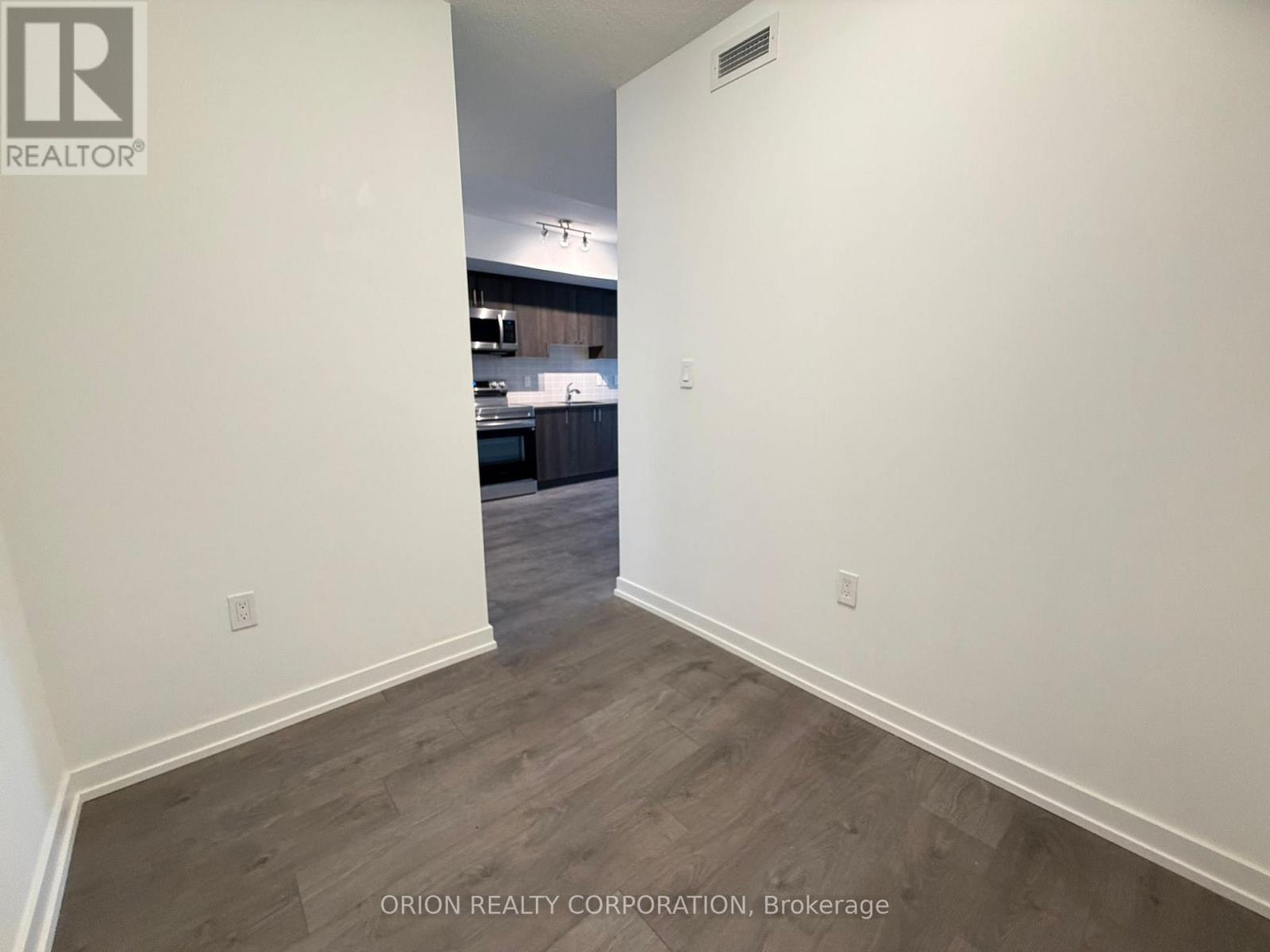 217 - 556 Marlee Avenue, Toronto, Ontario  M6B 0B1 - Photo 7 - W12690738