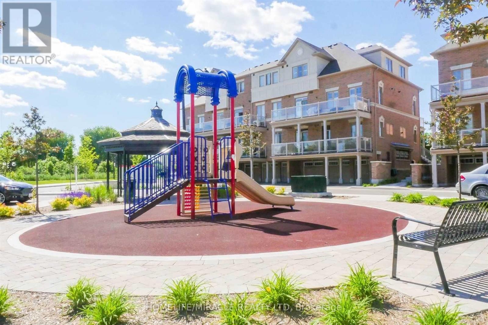 30 - 180 Howden Boulevard, Brampton, Ontario  L6S 0E6 - Photo 13 - W12690770