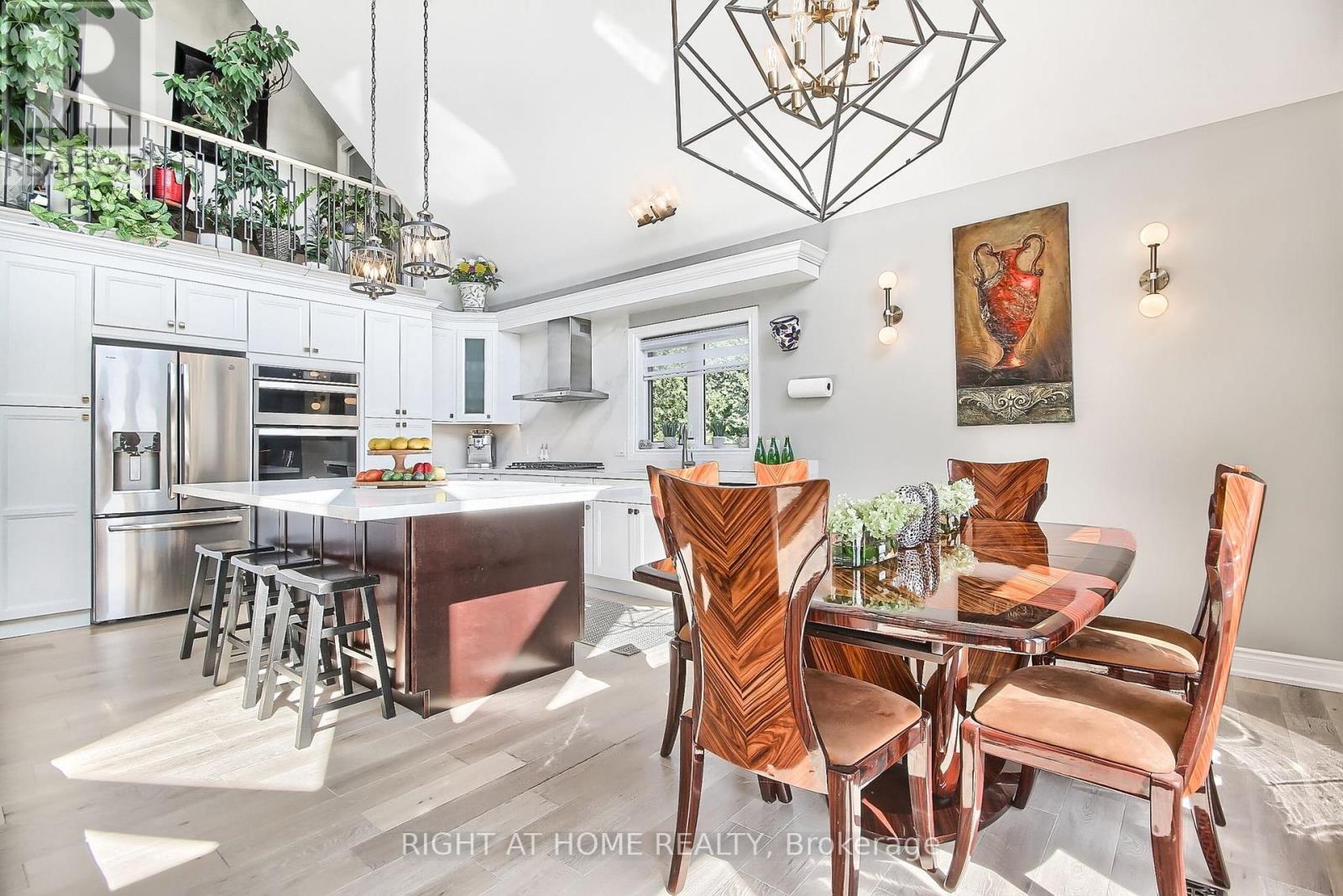 26 Beach Road, Kawartha Lakes, Ontario  K0M 2C0 - Photo 17 - X12661044