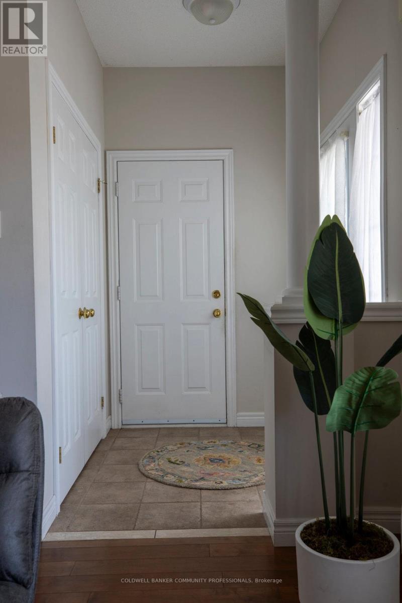 35 - 130 Southbrook Drive, Hamilton, Ontario  L0R 1C0 - Photo 5 - X12690568