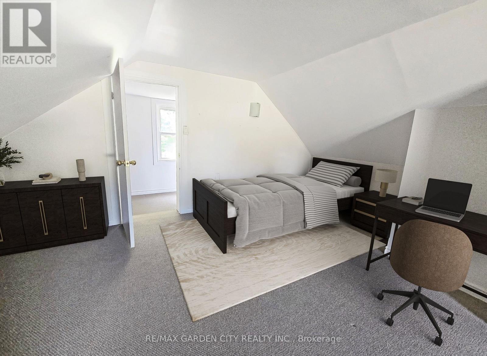 126 Mountain Road, Grimsby, Ontario  L3M 4E7 - Photo 24 - X12690582