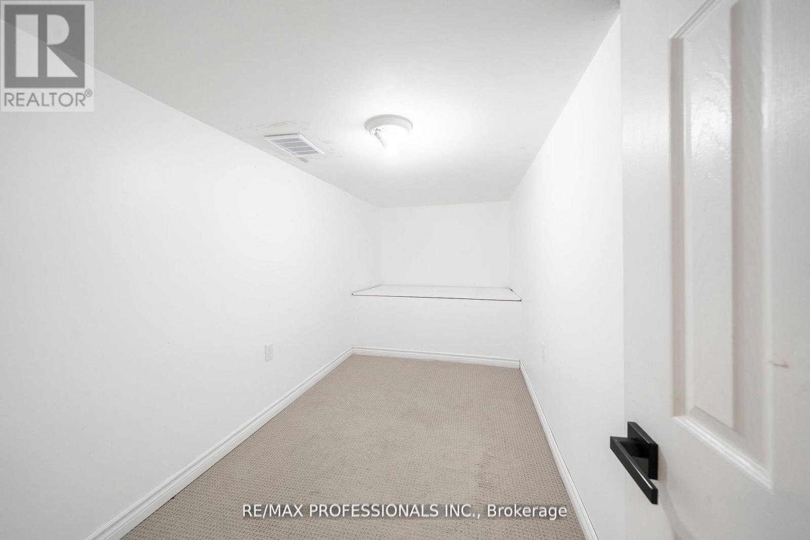 129 Balsam Avenue S, Hamilton, Ontario  L8M 3B4 - Photo 13 - X12690640