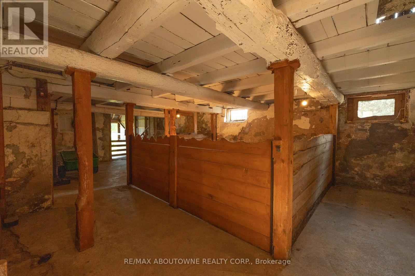 3276 Governors Road, Hamilton, Ontario  L0R 1T0 - Photo 44 - X12690644