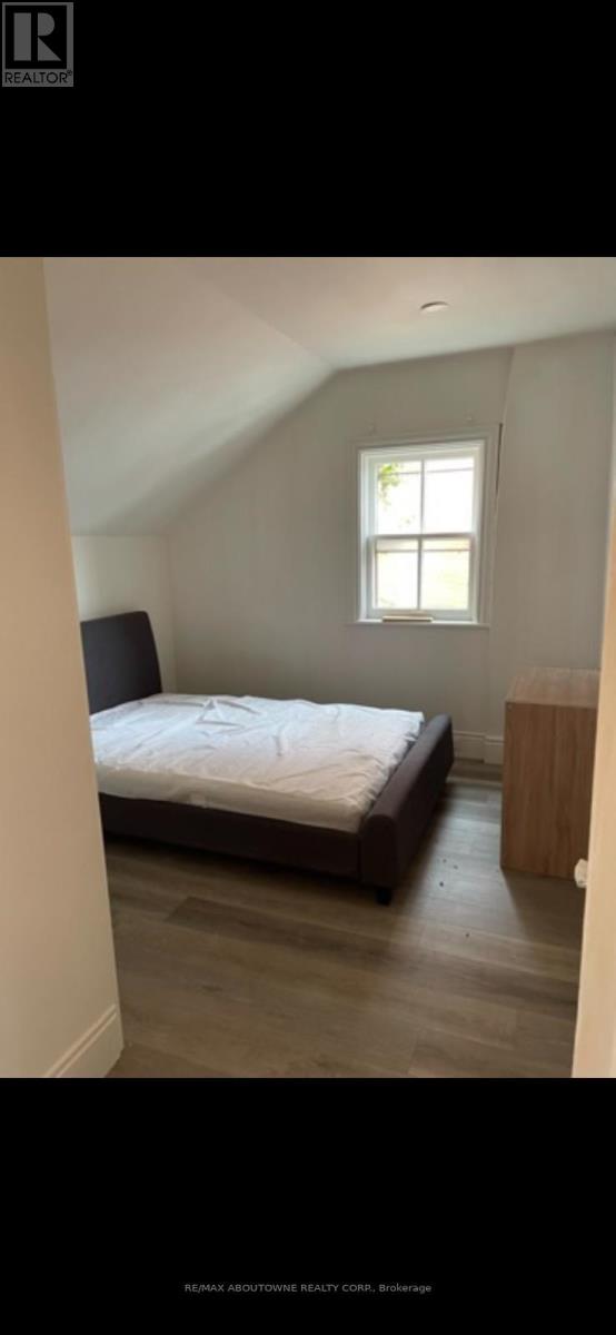 70 Wellington Street S, Hamilton, Ontario  L8N 2R1 - Photo 7 - X12690752