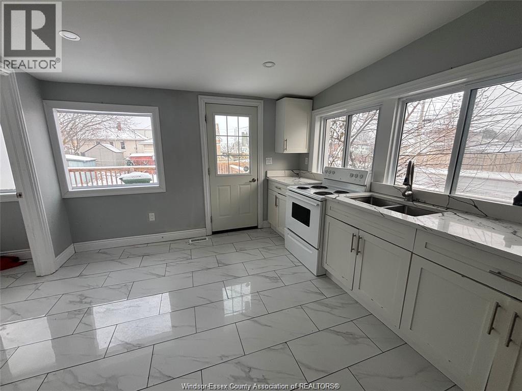 3398 Byng, Windsor, Ontario  N8W 3H4 - Photo 7 - 26000942