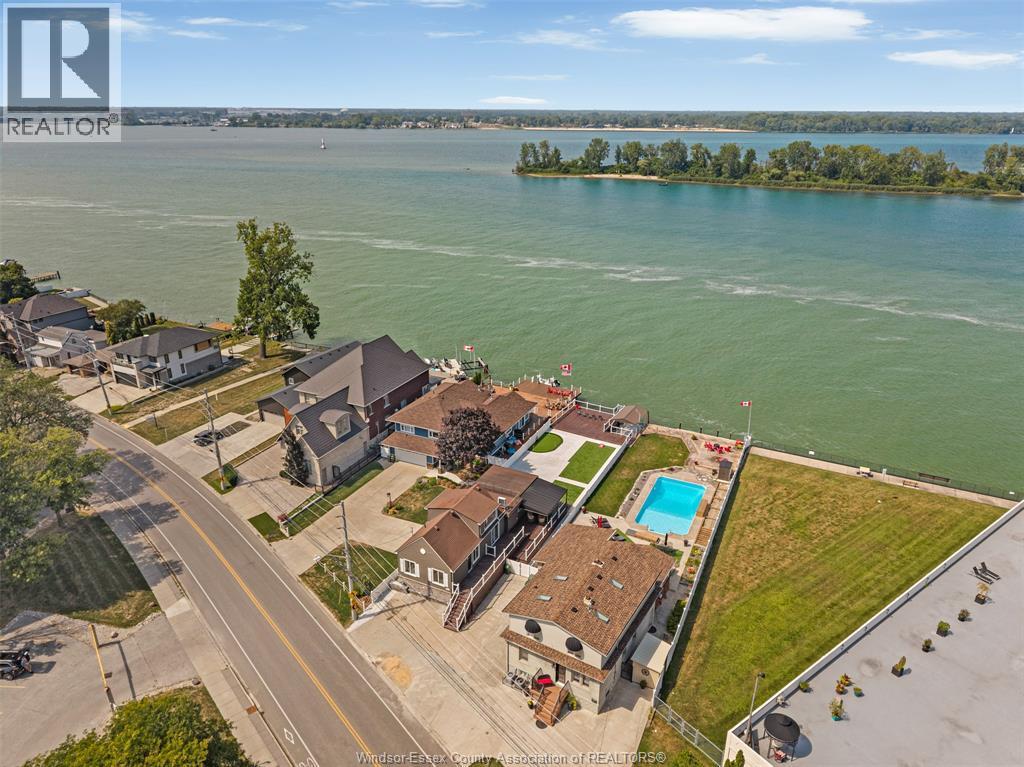 MLS# 26000929: 8830 RIVERSIDE DRIVE East, Windsor, Canada