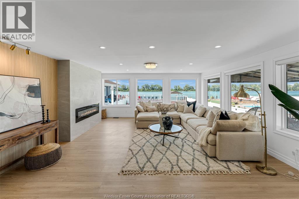 8830 Riverside Drive East, Windsor, Ontario  N8S 1G7 - Photo 20 - 26000929