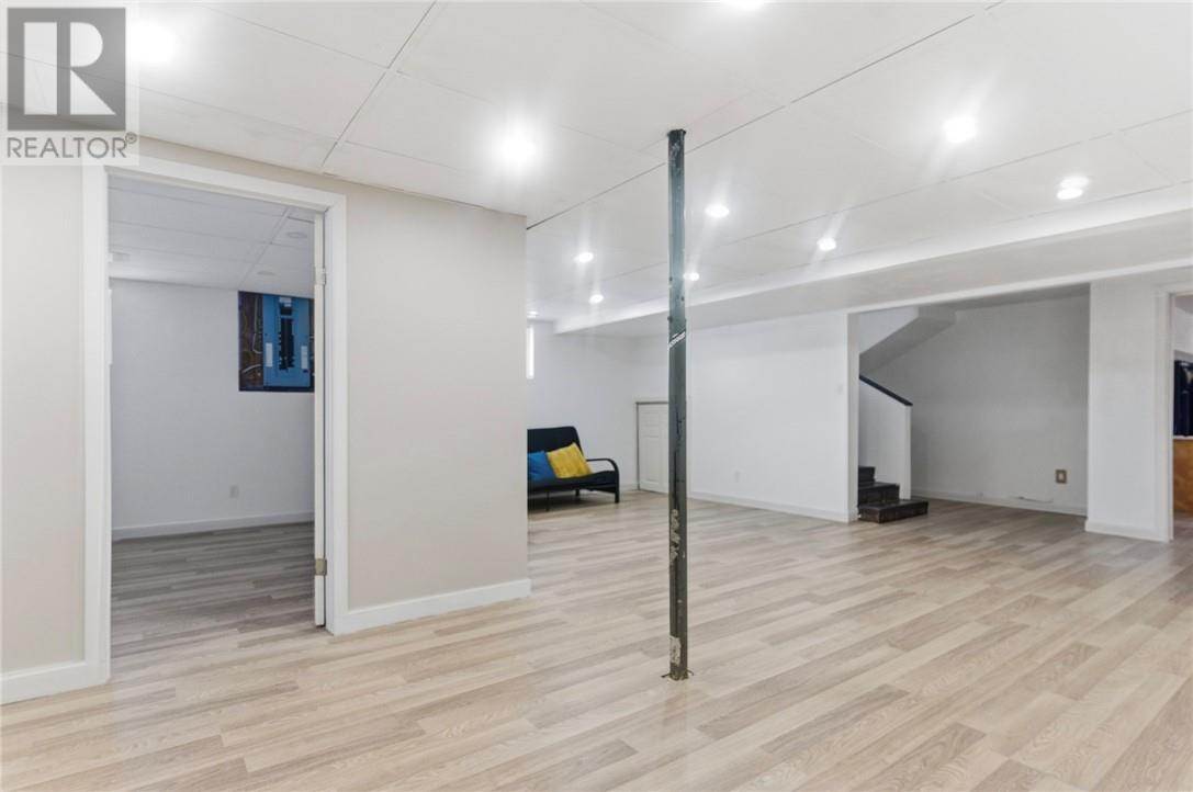 277 Notre Dame Street, Azilda, Ontario  P0M 1B0 - Photo 13 - 2126075