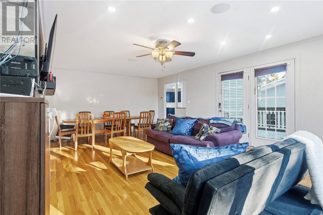 277 Notre Dame Street, Azilda, Ontario  P0M 1B0 - Photo 7 - 2126075