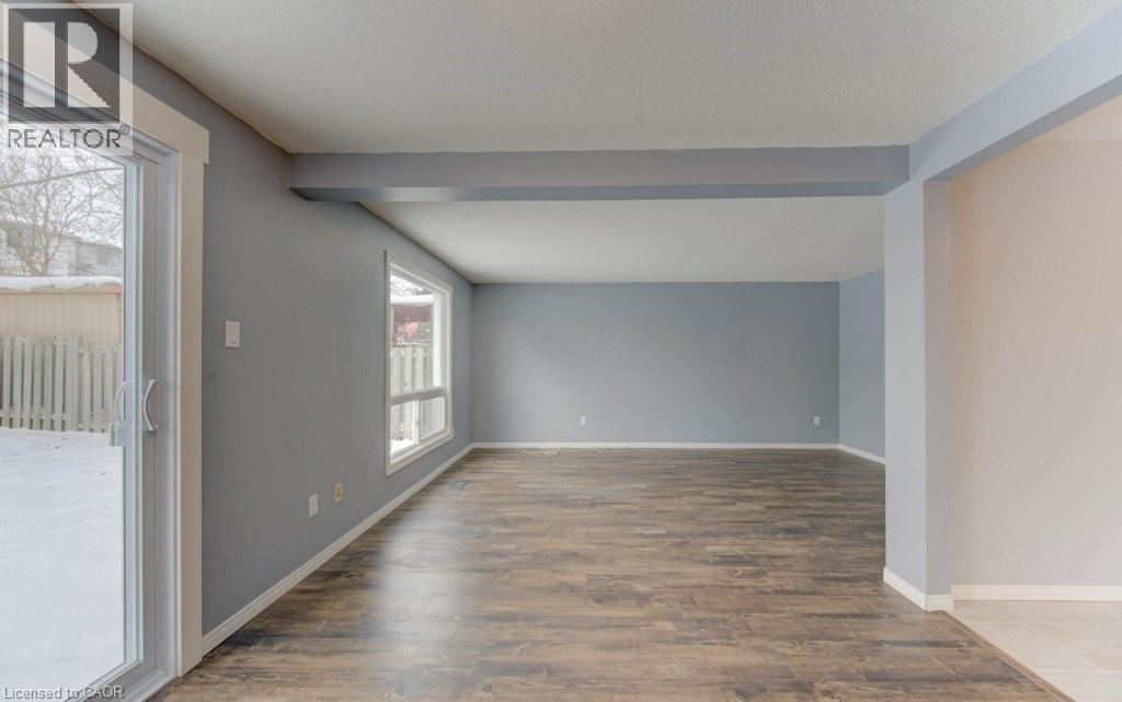 502 Misty Crescent, Kitchener, Ontario  N2B 3V6 - Photo 7 - 40798073