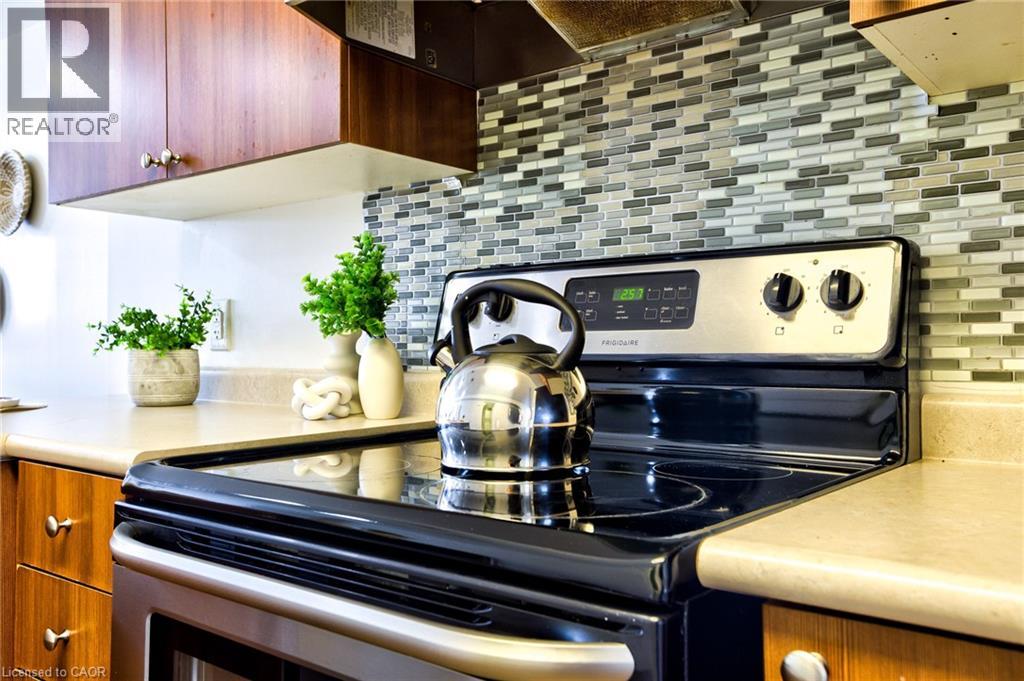 350 Fisher Mills Road Unit# 28, Cambridge, Ontario  N3C 4N5 - Photo 14 - 40797691