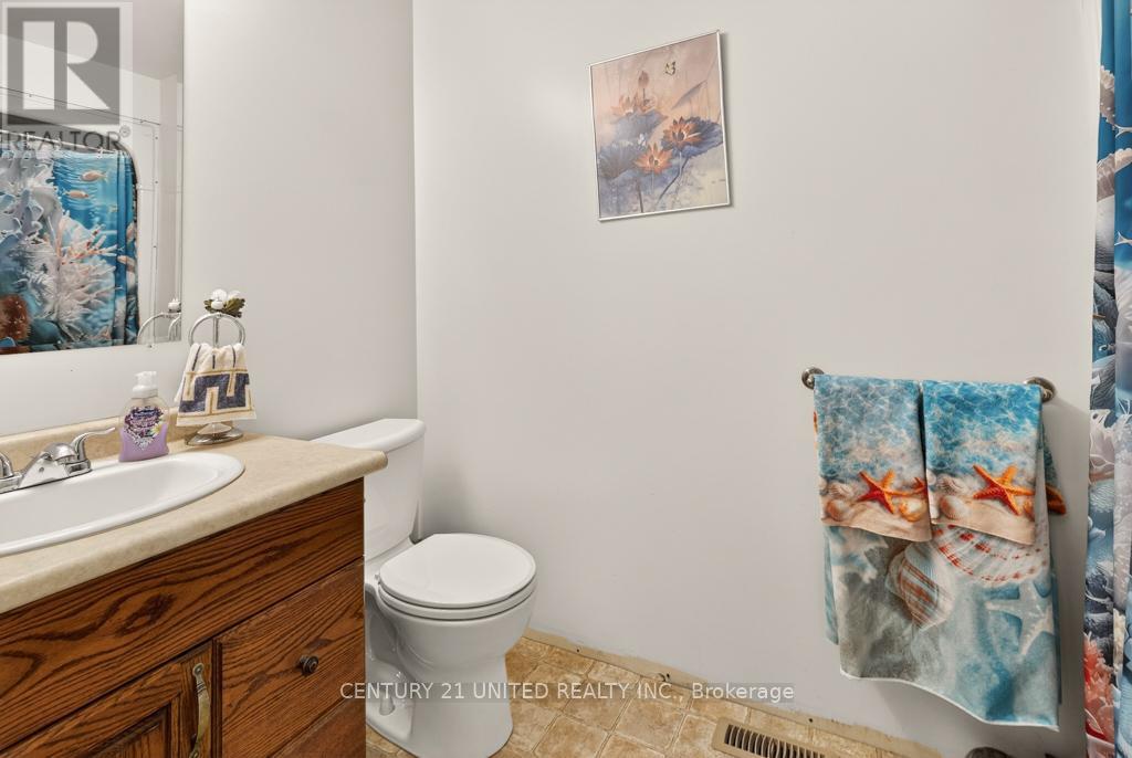 37 Southside Road, Kawartha Lakes, Ontario  K9V 0K3 - Photo 7 - X12690800