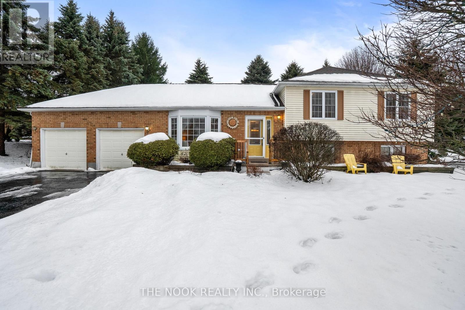 12 LYALL PLACE, Port Hope, Ontario