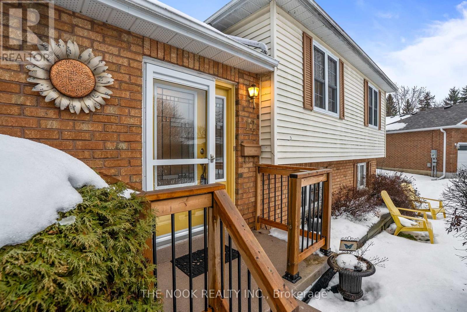 12 Lyall Place, Port Hope, Ontario  L1A 4G8 - Photo 8 - X12690882