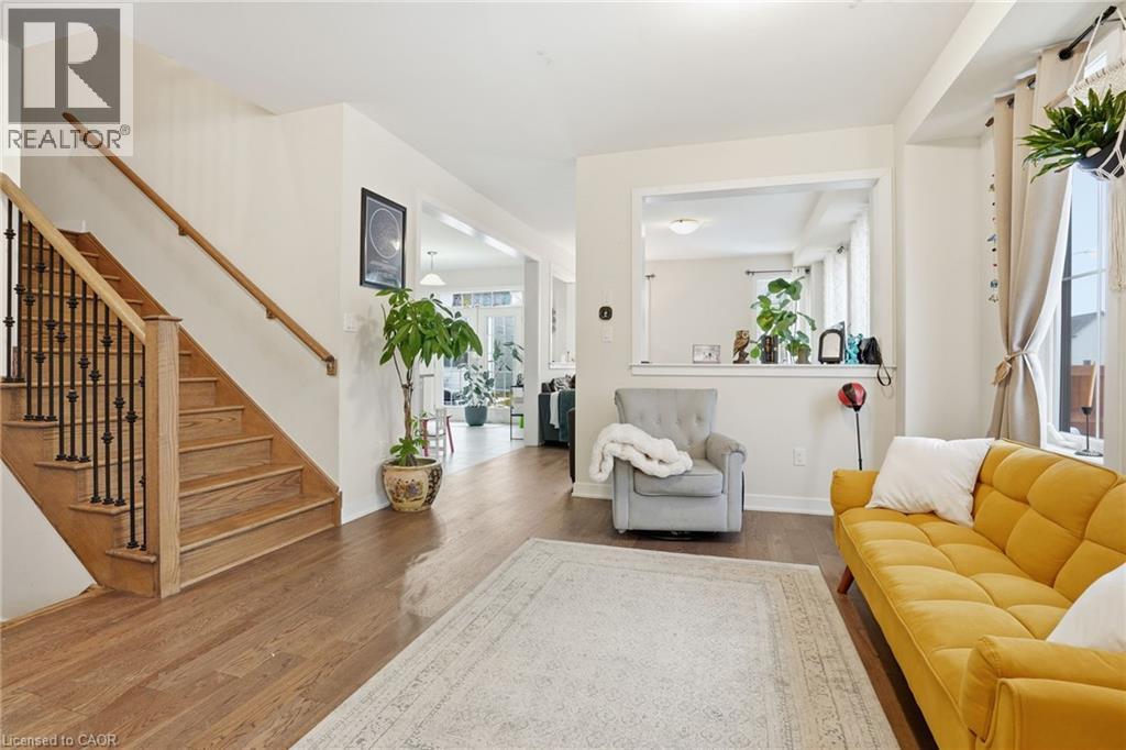 8 Downriver Drive, Welland, Ontario  L3B 0M5 - Photo 4 - 40797890