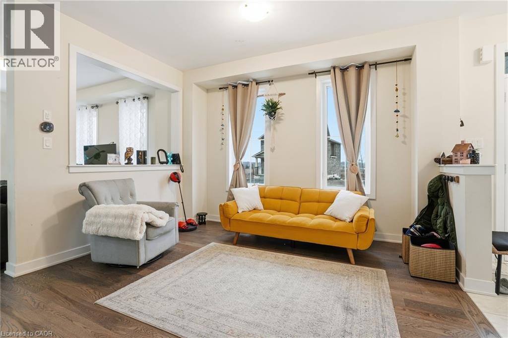 8 Downriver Drive, Welland, Ontario  L3B 0M5 - Photo 5 - 40797890