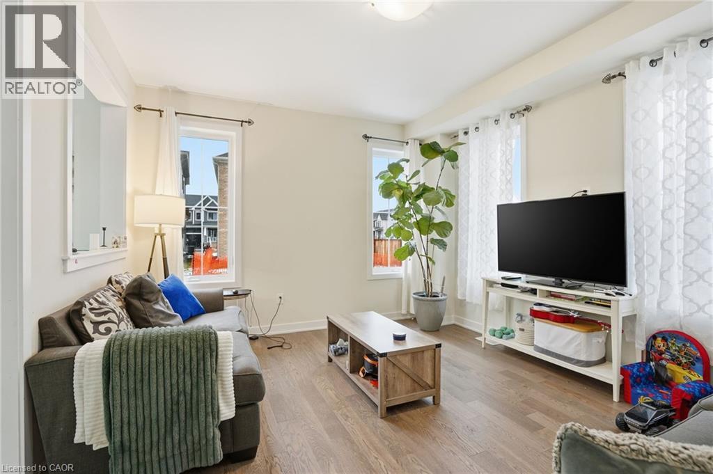 8 Downriver Drive, Welland, Ontario  L3B 0M5 - Photo 6 - 40797890