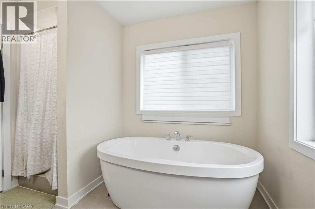 8 Downriver Drive, Welland, Ontario  L3B 0M5 - Photo 17 - 40797890