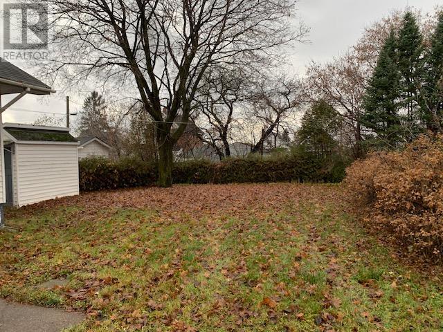 5 Maple Street, Sault Ste. Marie, Ontario  P6B 2H6 - Photo 2 - SM260090