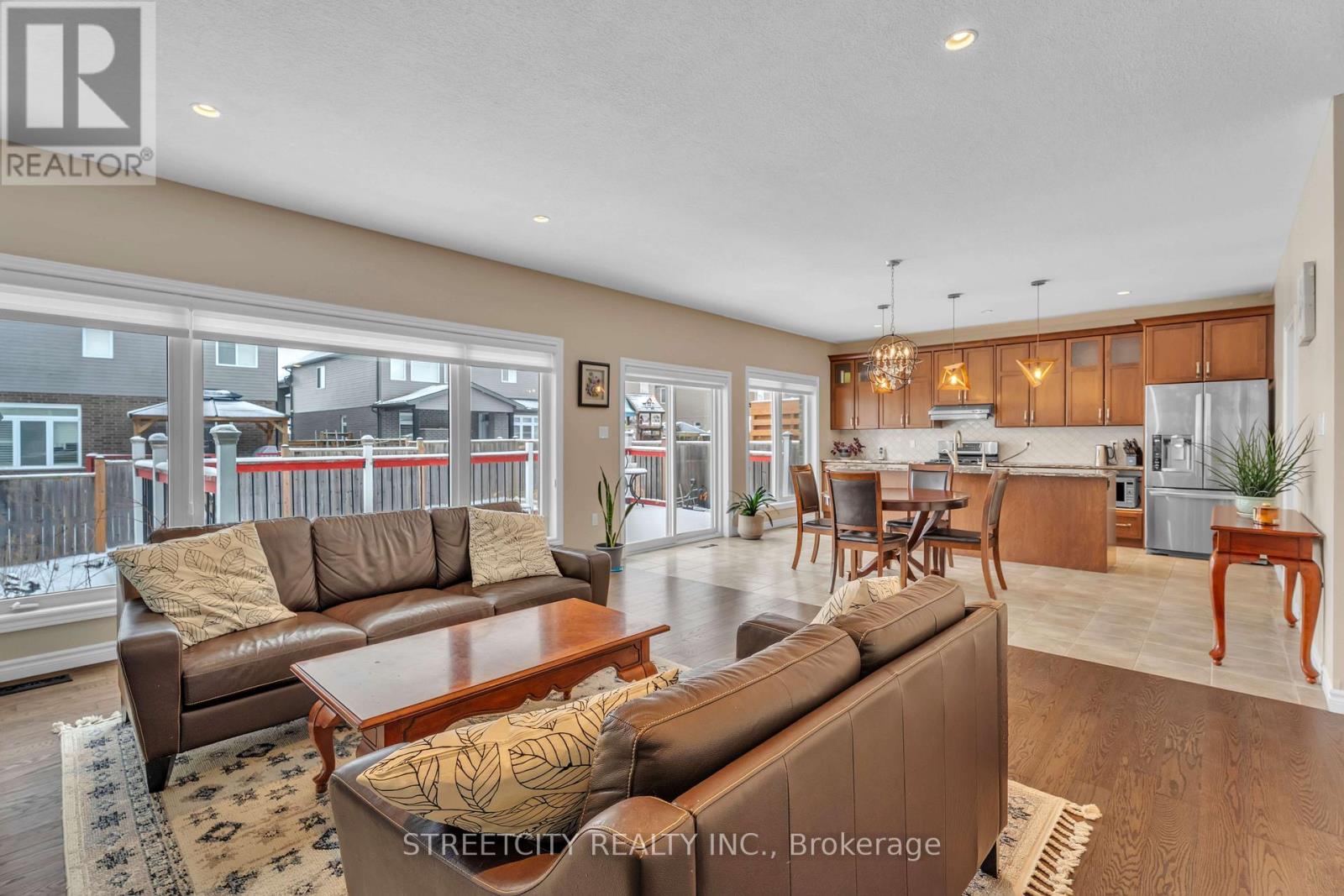 2206 Springridge Drive, London North, Ontario  N5X 0M3 - Photo 10 - X12690846