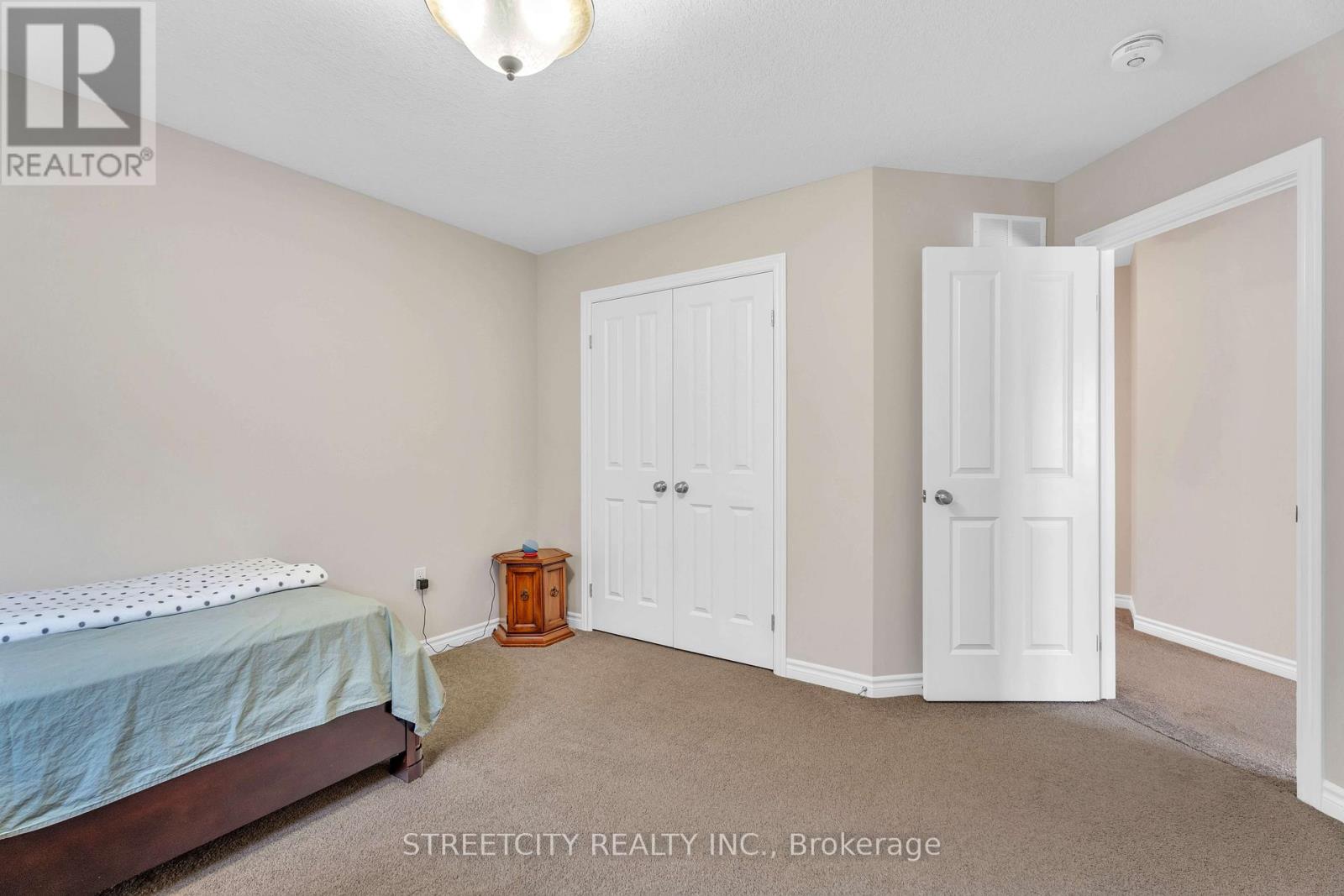 2206 Springridge Drive, London North, Ontario  N5X 0M3 - Photo 33 - X12690846