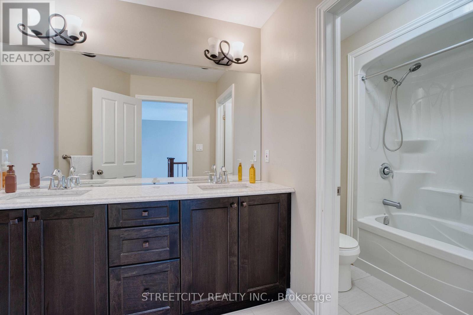 2206 Springridge Drive, London North, Ontario  N5X 0M3 - Photo 34 - X12690846