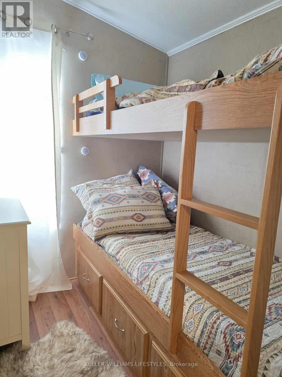 Jj22 - 9338 West Ipperwash Road, Lambton Shores, Ontario  N0N 1J2 - Photo 11 - X12690906