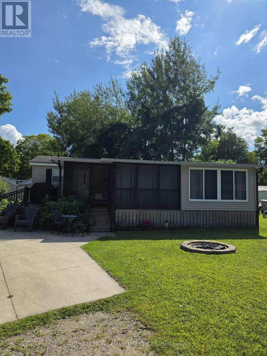 Jj22 - 9338 West Ipperwash Road, Lambton Shores, Ontario  N0N 1J2 - Photo 2 - X12690906