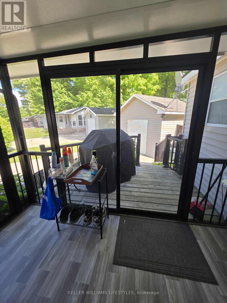 Jj22 - 9338 West Ipperwash Road, Lambton Shores, Ontario  N0N 1J2 - Photo 4 - X12690906