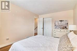 841 Balsam Drive, Ottawa, Ontario  K1E 1B8 - Photo 11 - X12690838