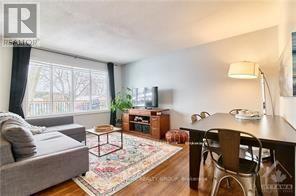 841 Balsam Drive, Ottawa, Ontario  K1E 1B8 - Photo 3 - X12690838