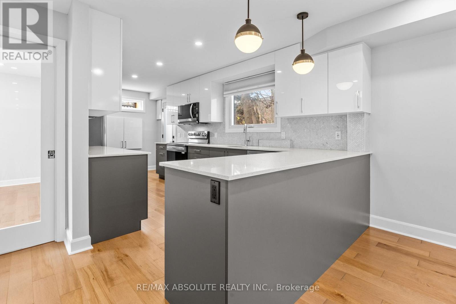 121 Evelyn Avenue, Ottawa, Ontario  K1S 5K1 - Photo 11 - X12690840