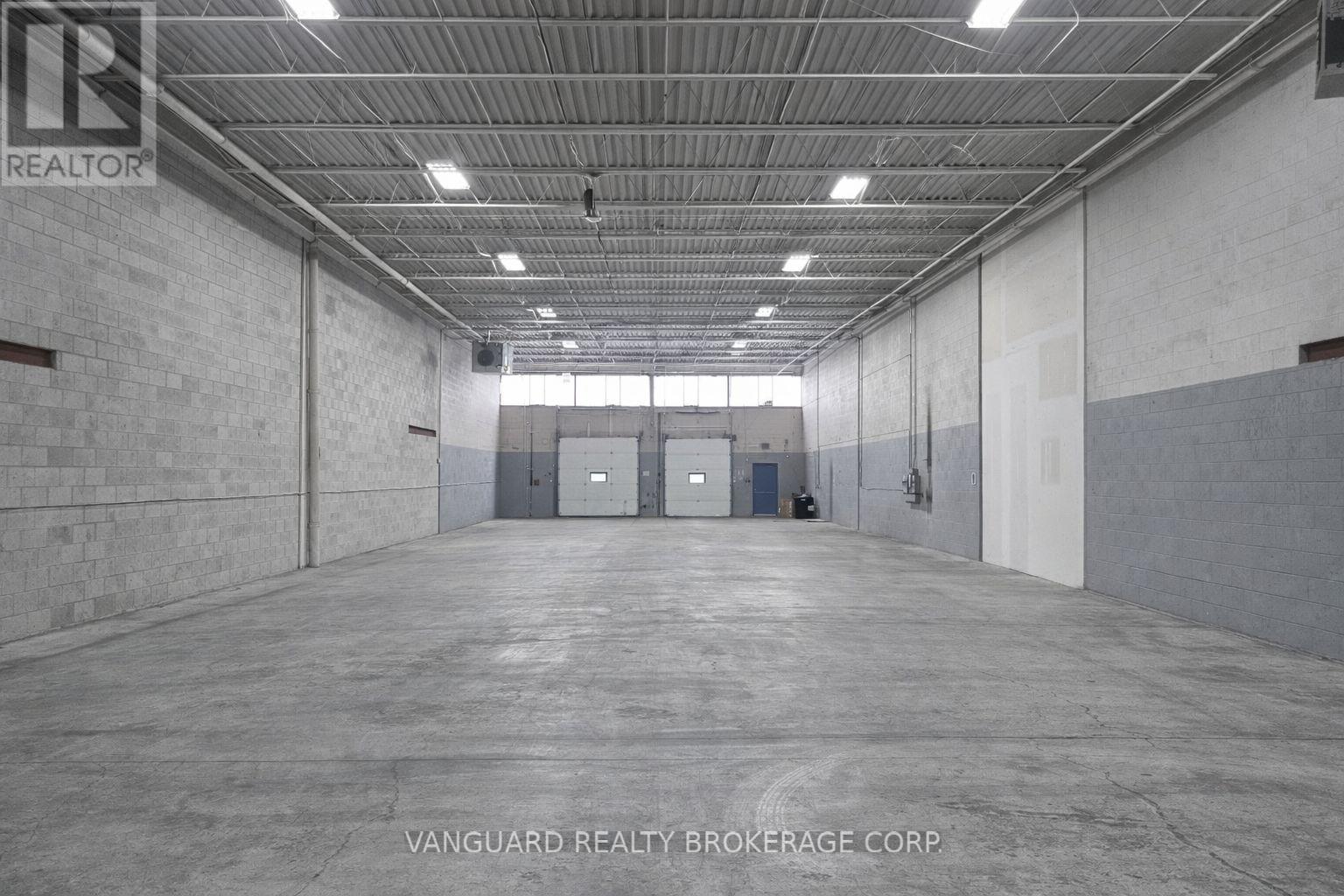 4 - 78 Signet Drive, Toronto, Ontario  M9L 1T2 - Photo 21 - W12640628