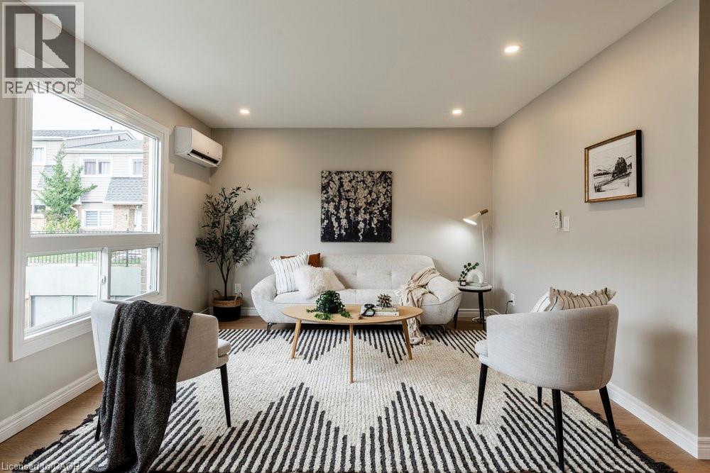 2050 Upper Middle Road Unit# 43, Burlington, Ontario  L7P 3R9 - Photo 17 - 40784605