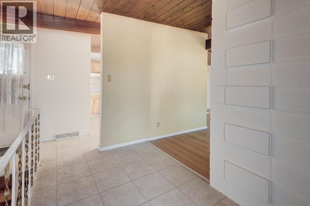 10211 5 Street Se, Calgary, Alberta  T2J 1L6 - Photo 17 - A2277804