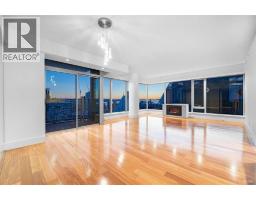 220X 677 HOWE STREET, Vancouver, British Columbia