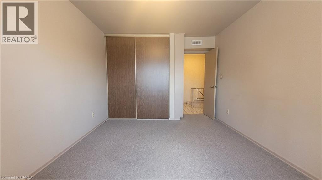 325 Fairview Drive, Brantford, Ontario  N3R 2X3 - Photo 26 - 40796179