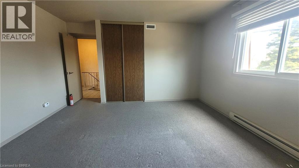 325 Fairview Drive, Brantford, Ontario  N3R 2X3 - Photo 29 - 40796179