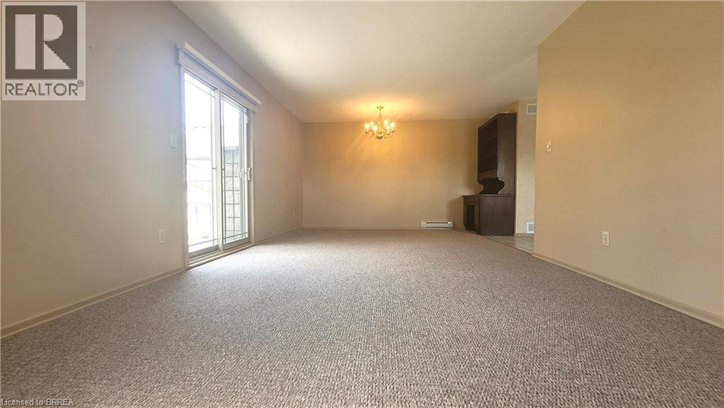 325 Fairview Drive, Brantford, Ontario  N3R 2X3 - Photo 37 - 40796179