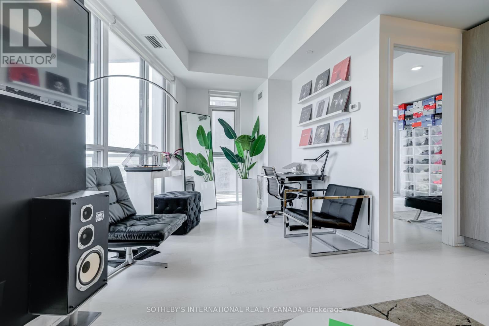 1611 - 50 Ordnance Street, Toronto, Ontario  M6K 0C9 - Photo 11 - C12690788