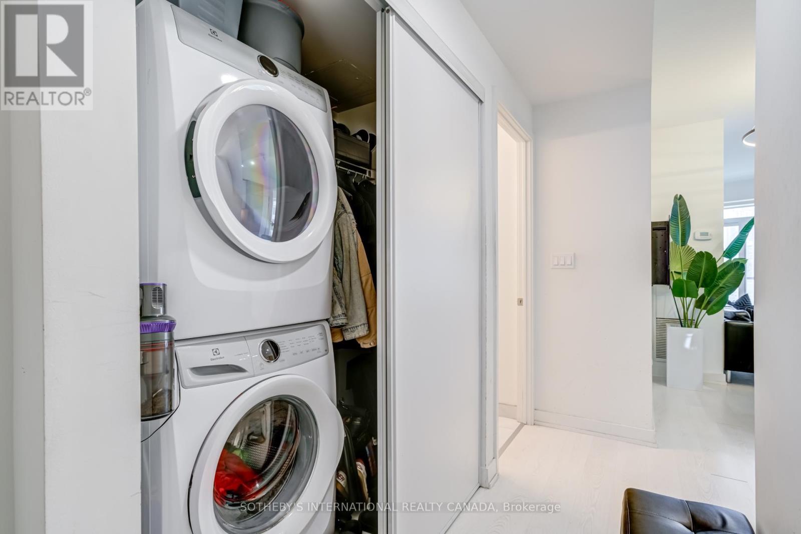 1611 - 50 Ordnance Street, Toronto, Ontario  M6K 0C9 - Photo 16 - C12690788