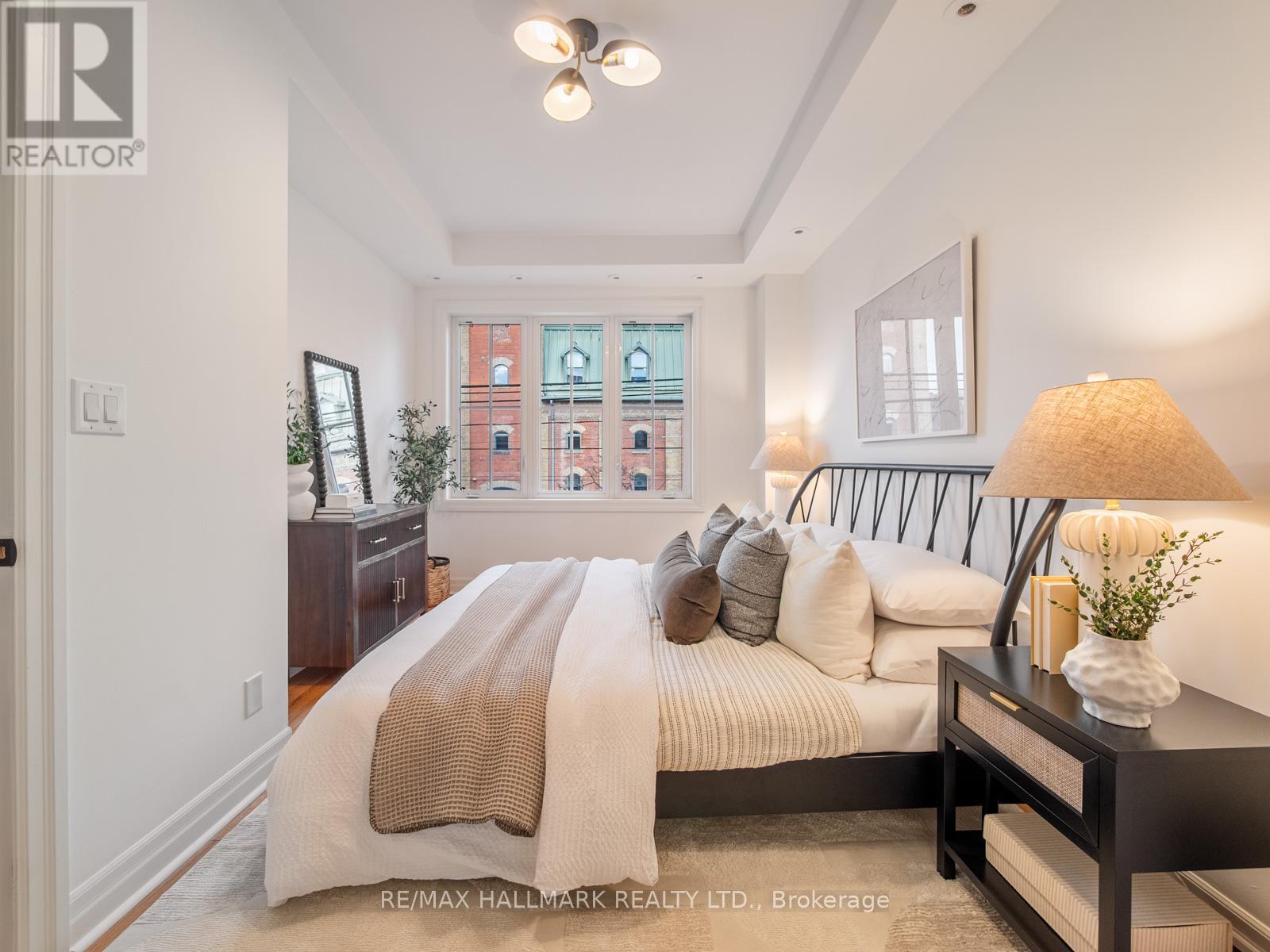 443d Queen Street E, Toronto, Ontario  M5A 1T6 - Photo 18 - C12690924