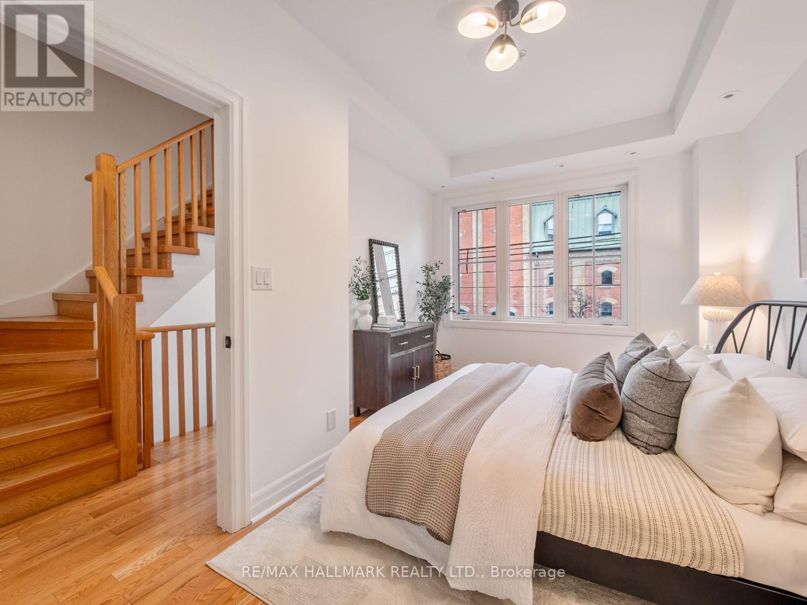 443d Queen Street E, Toronto, Ontario  M5A 1T6 - Photo 19 - C12690924