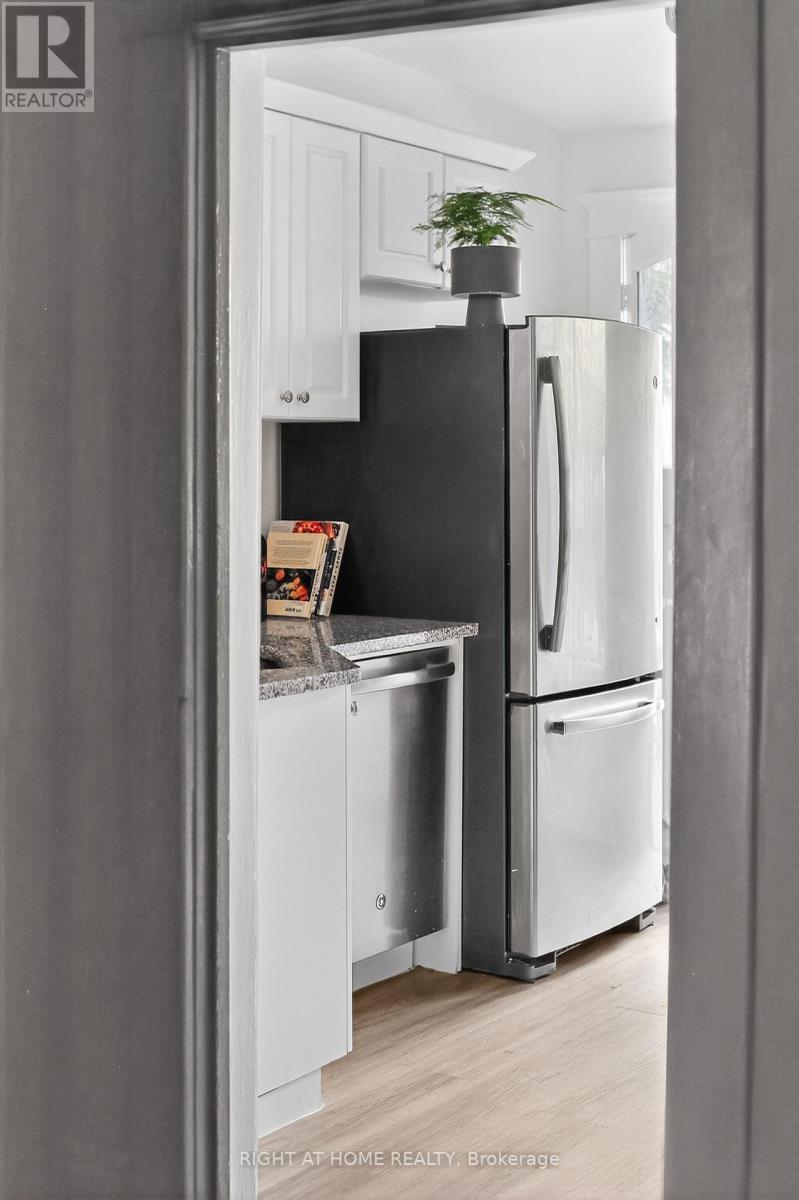 796 Kingston Road, Toronto, Ontario  M4E 1R7 - Photo 18 - E12690918