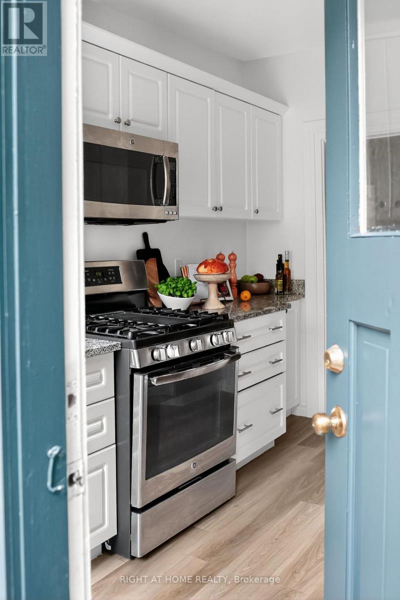 796 Kingston Road, Toronto, Ontario  M4E 1R7 - Photo 19 - E12690918